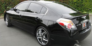 Nissan Altima with Status Wheels S822 Dynasty