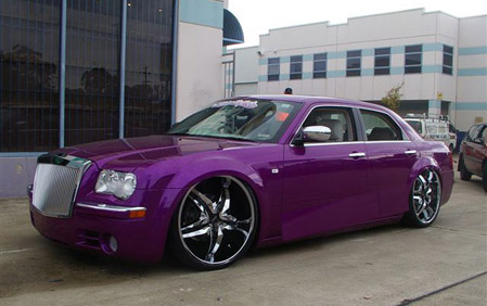 purple chrysler 300