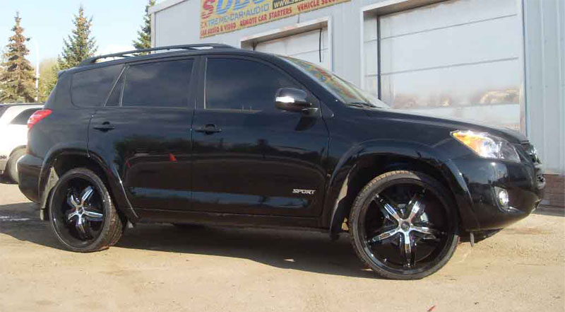  Toyota RAV4 with Status Wheels S822 Dynasty