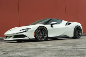 Ferrari SF90 Stradale Thumbnail