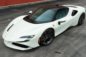 Ferrari SF90 Stradale Thumbnail