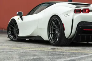 Ferrari SF90 Stradale Thumbnail