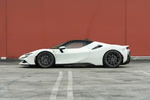 Ferrari SF90 Stradale Thumbnail
