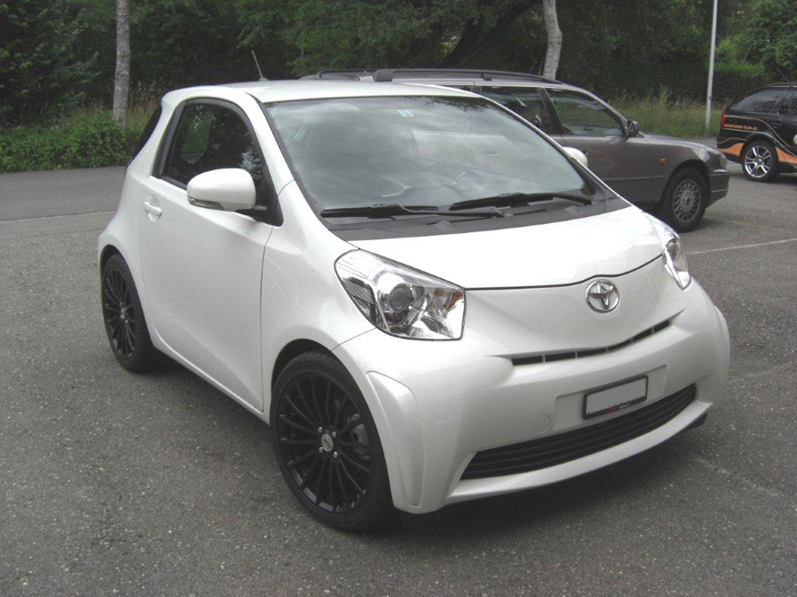 Scion iQ