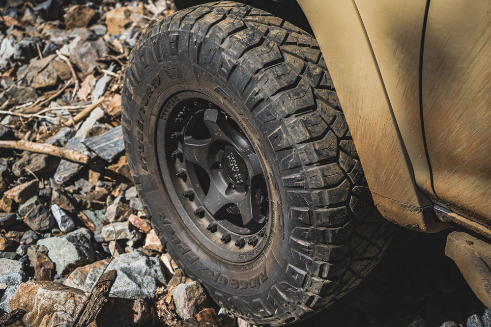  Toyota 4Runner with Black Rhino Bantam