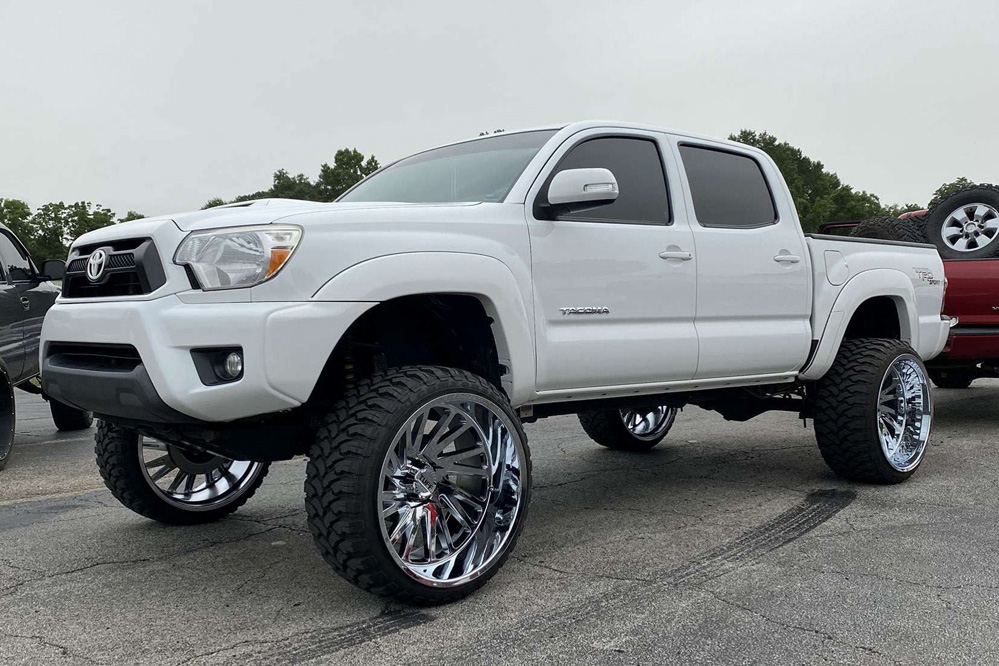  Toyota Tacoma with Tuff Off-Road T2A True Directional