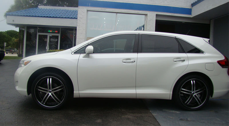  Toyota Venza with Status Wheels S816 Knight 5