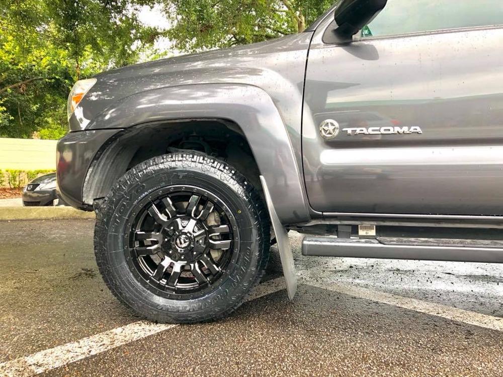 Toyota Tacoma