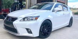 Lexus CT200h