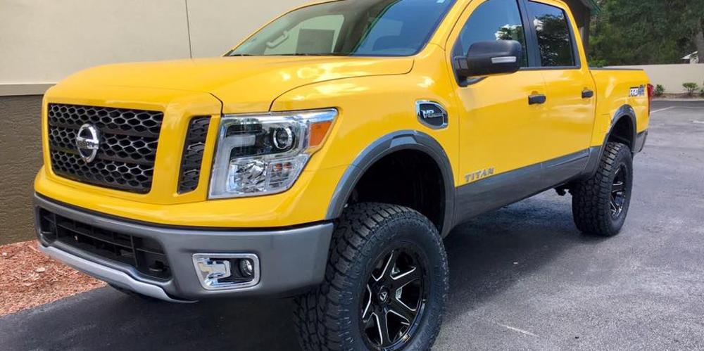 Nissan Titan