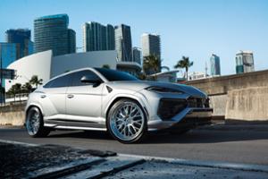 Lamborghini Urus SE Thumbnail
