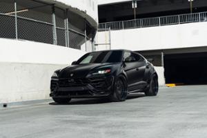 Lamborghini Urus Thumbnail