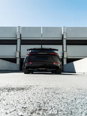 Lamborghini Urus Thumbnail
