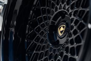 Lamborghini Urus Thumbnail