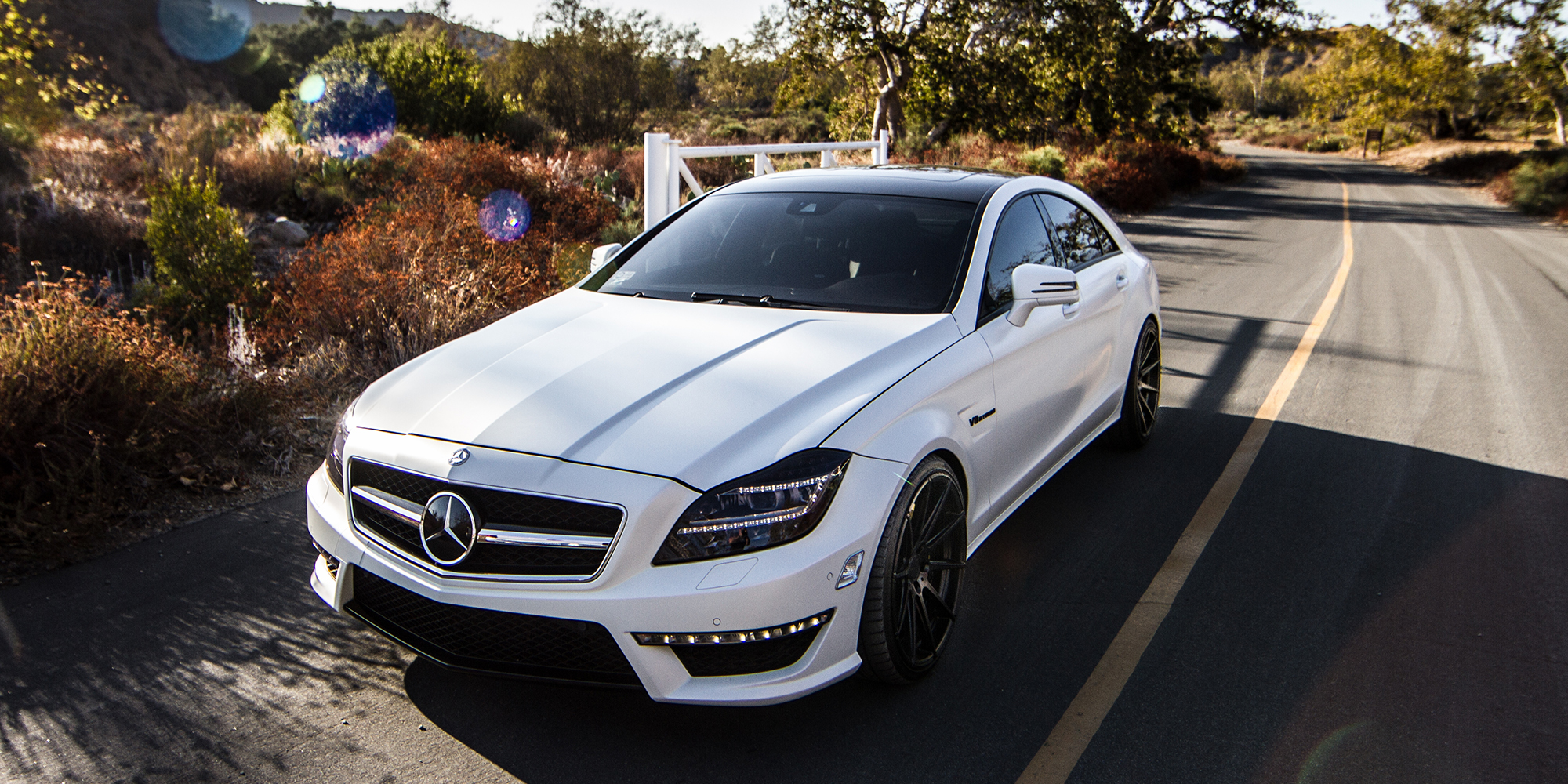 Мерседес CLS 63 AMG белый