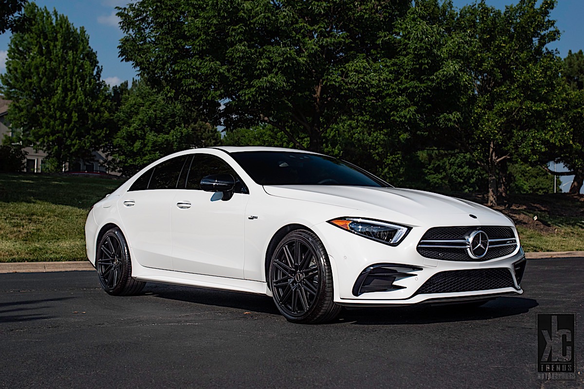 Mercedes-Benz CLS53 AMG with 
