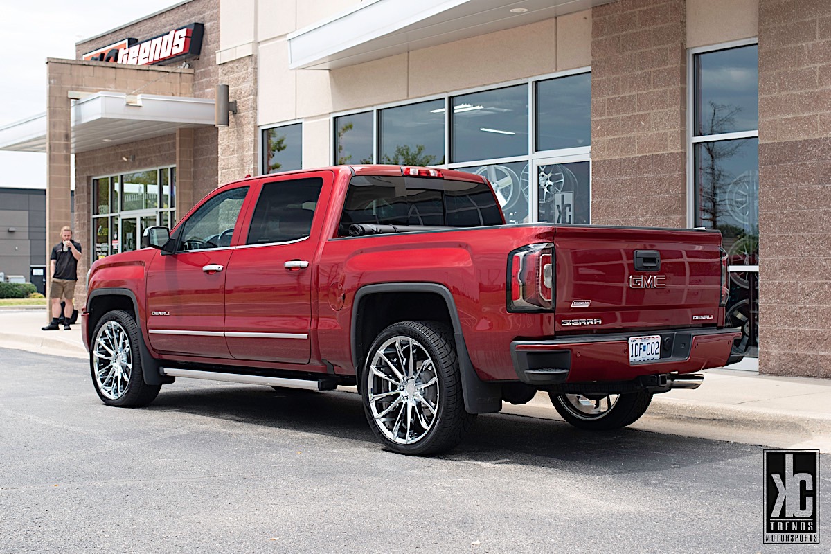 GMC Sierra 1500 with DUB 1-Piece Clout - S251