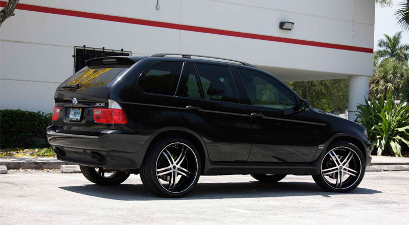  BMW X5 with Status Wheels S816 Knight 5