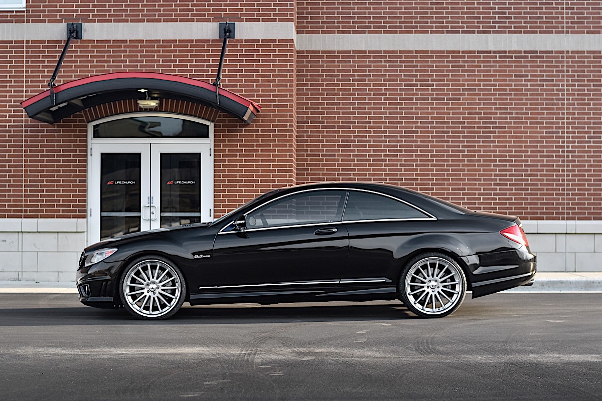 Mercedes-Benz CL63 AMG