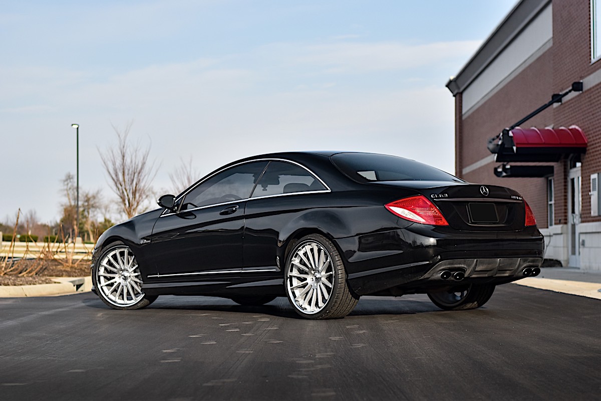 Mercedes-Benz CL63 AMG