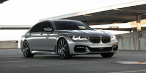 BMW 740i