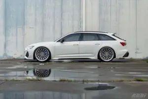 Audi RS6 Avant Thumbnail