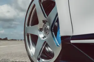 Bugatti Chiron Thumbnail