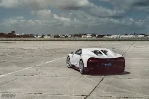 Bugatti Chiron Thumbnail