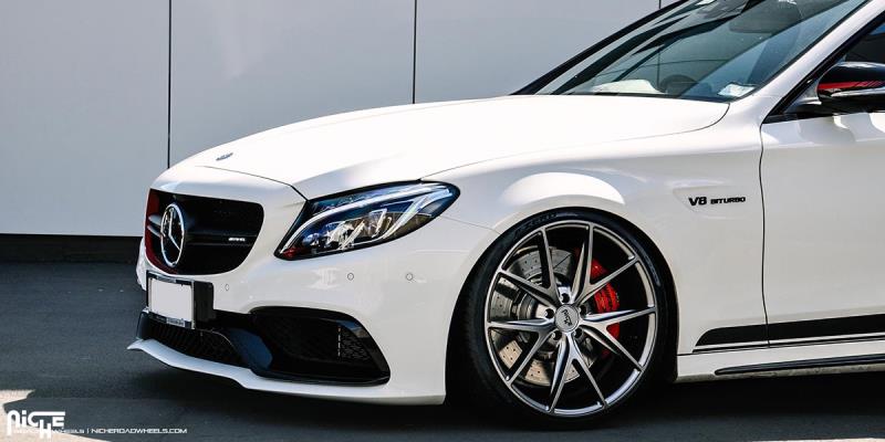 Mercedes-Benz AMG C63