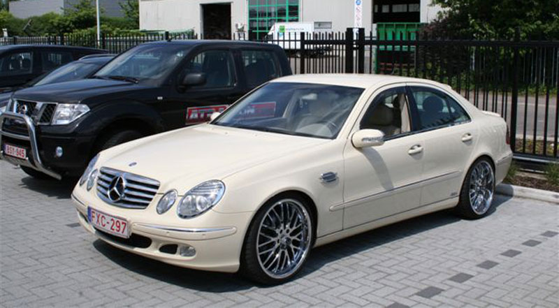 Mercedes-Benz E-Class TSW Snetterton