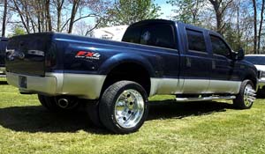 Ford F-350 Super Duty Dual Rear Wheel