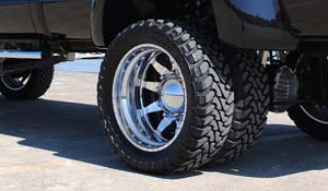 Ford F-350 Super Duty Dual Rear Wheel with American Force Dually With Adapters Series 11 Independence DRW