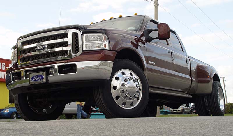 2006 Ford F-350 Super Duty Dual Rear Wheel with American Force Dually With Adapters Series 1 Classic DRW