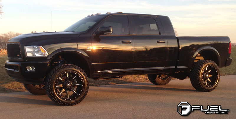  Dodge Ram 2500 with Fuel 2-Piece Wheels Nutz - D251