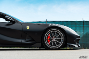 Ferrari 812 Superfast Thumbnail