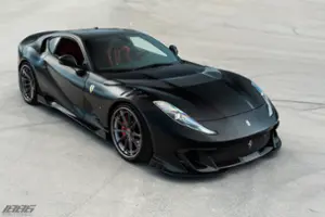 Ferrari 812 Superfast Thumbnail