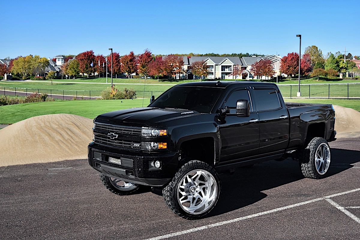 Chevrolet Silverado 2500 HD FINESTRO Gallery - KC Trends