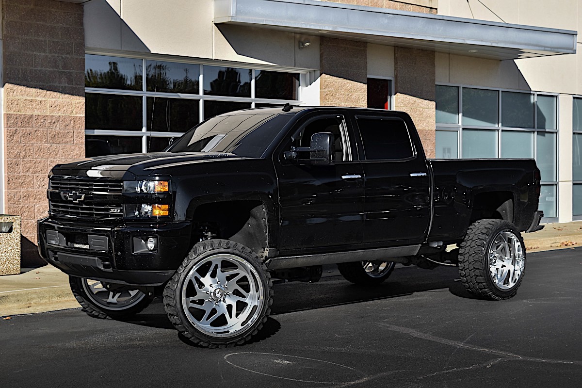 Chevrolet Silverado 2500 HD FINESTRO Gallery - KC Trends