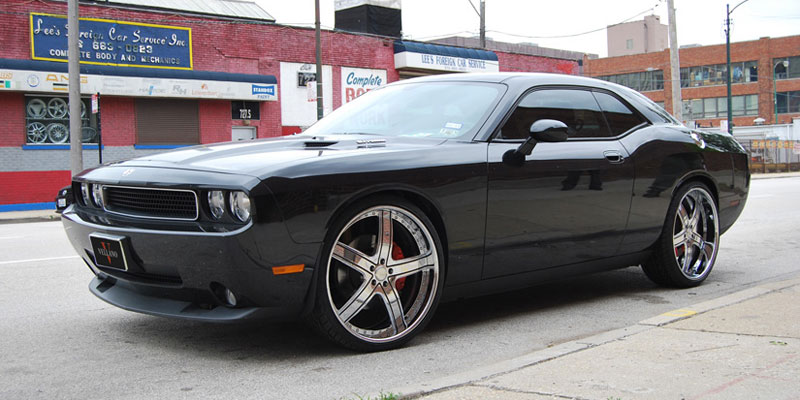 Dodge Challenger SRT8 Vellano Wheels VTL