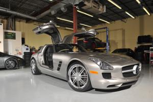Mercedes-Benz AMG SLS