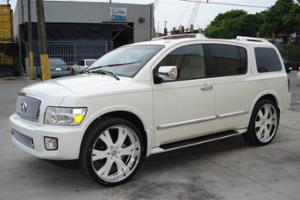 Infiniti QX56