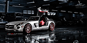 Mercedes-Benz AMG SLS