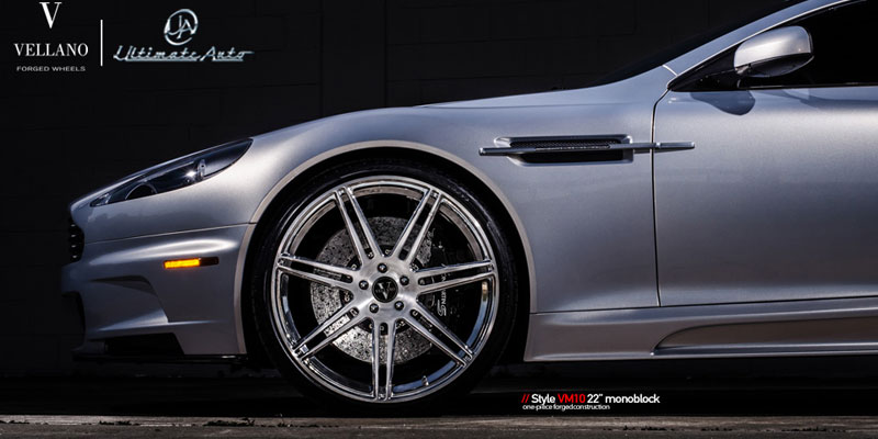 Aston Martin DBS
