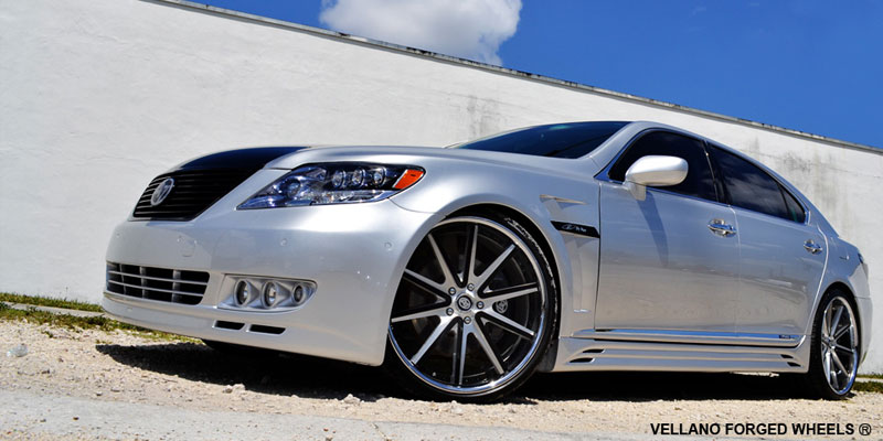 Lexus LS