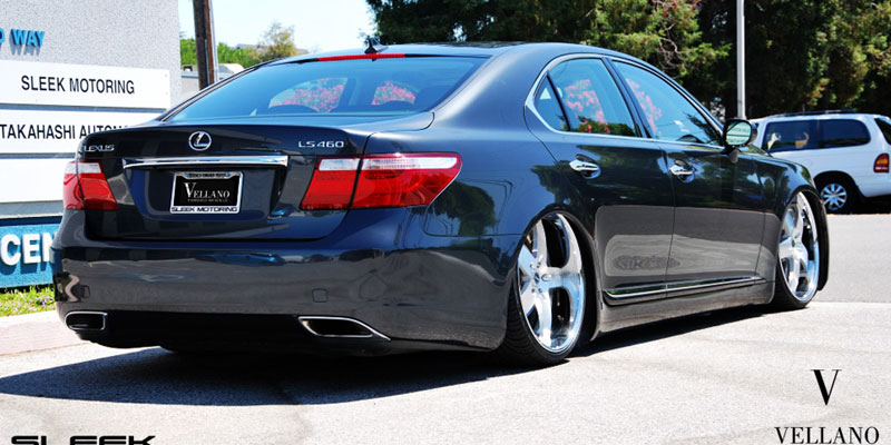 Lexus LS