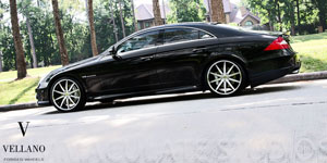 Mercedes-Benz CLS550