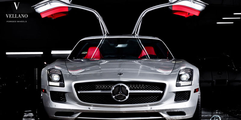Mercedes-Benz AMG SLS