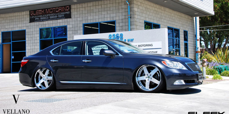 Lexus LS