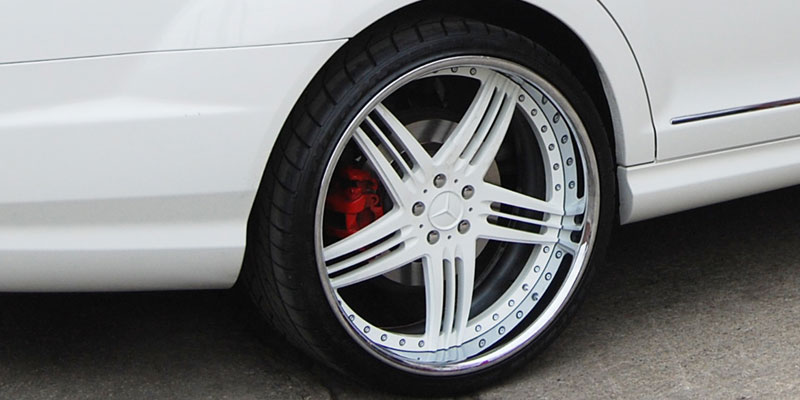 Mercedes-Benz S550