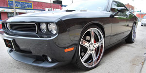 Dodge Challenger SRT8